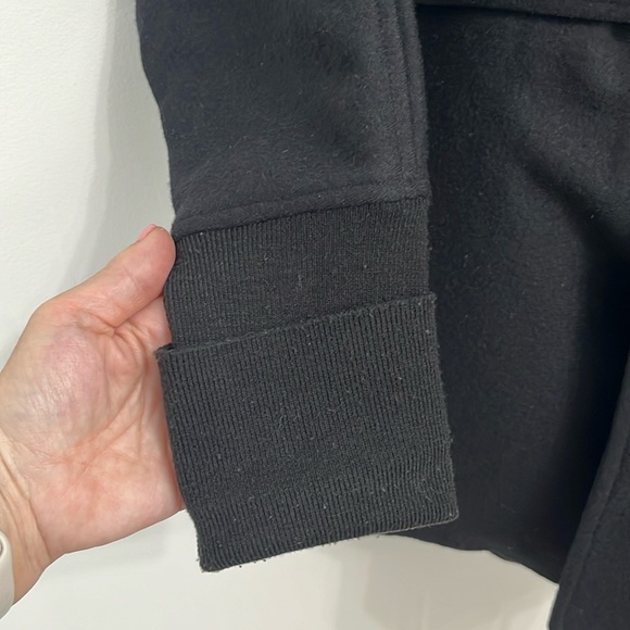 Wool blend robe style jacket - Picture 2 of 10